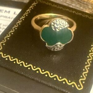 18kt yellow & white gold Chrysoprase Ring - Size 7